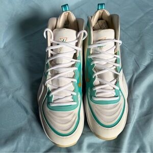 Nike Air Penny V White Oracle Aqua 
Miami Dolphins Sneaker